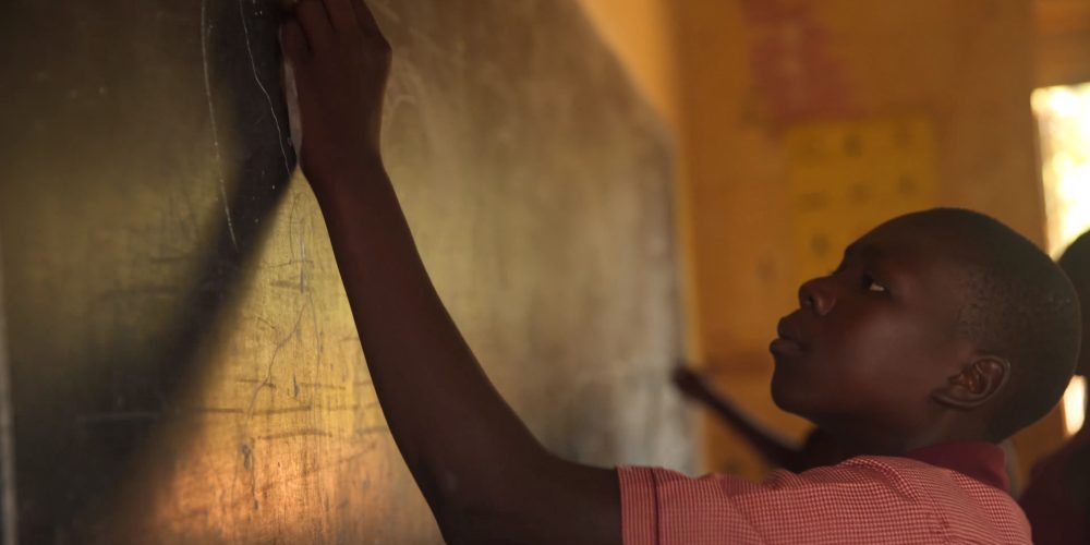 CHILDREN DO NOT PLAY WAR