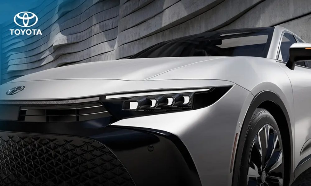 Toyota Crown Virtual Tour Website