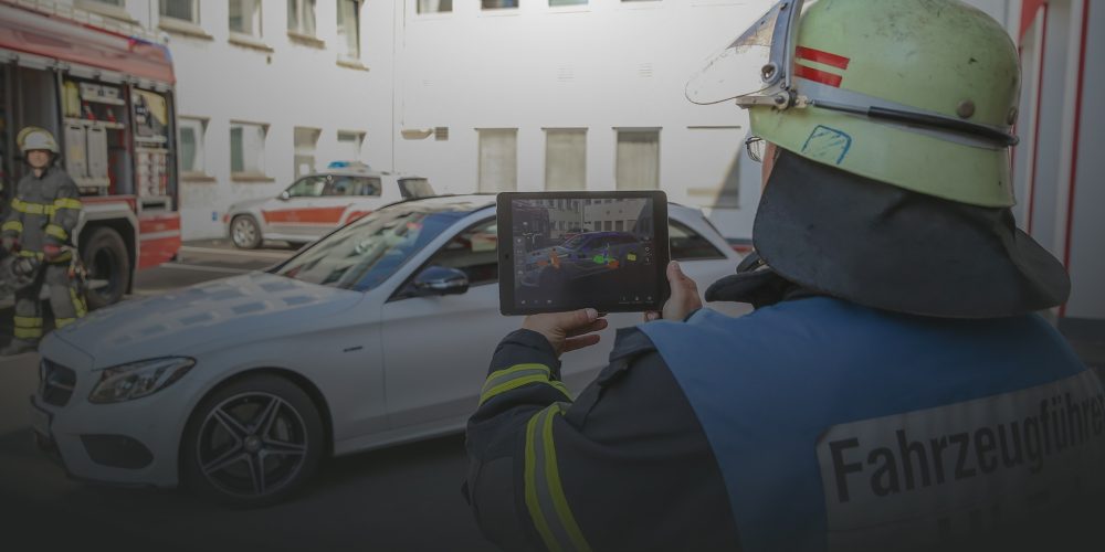 Mercedes-Benz Rescue Assist