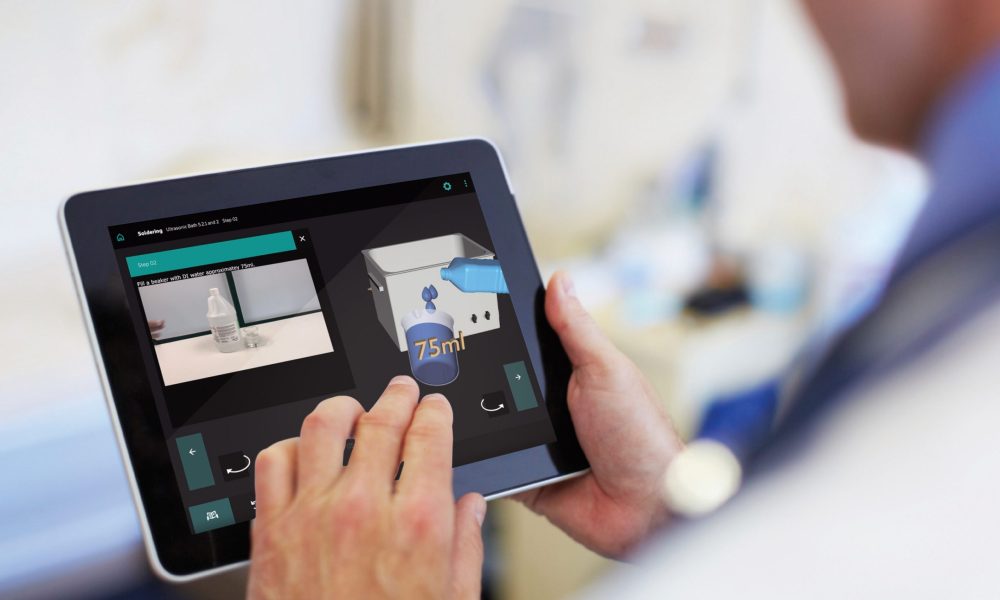 Immersive AR Guides for Medical Device Operators